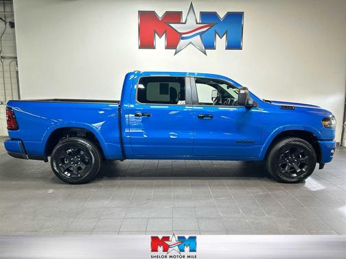 Hydro Blue Pearlcoat 2025 RAM 1500 Big Horn/Lone Star