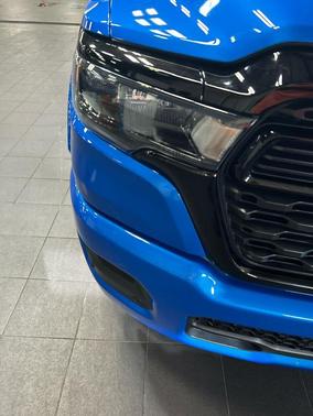 Hydro Blue Pearlcoat 2025 RAM 1500 Big Horn/Lone Star