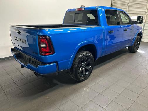 Hydro Blue Pearlcoat 2025 RAM 1500 Big Horn/Lone Star