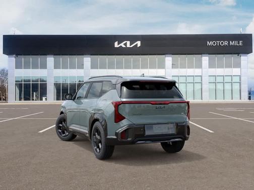 Iceberg Green 2027 Kia Seltos X-Line S