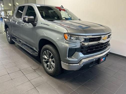 Sterling Gray Metallic 2026 Chevrolet Silverado 1500 LT
