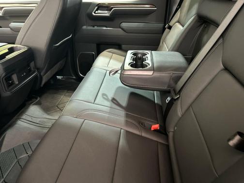 Sterling Gray Metallic 2026 Chevrolet Silverado 1500 LT