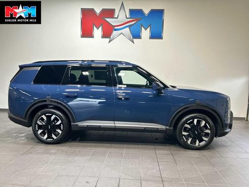 MIDNIGHT LAKE B 2027 Kia Telluride S