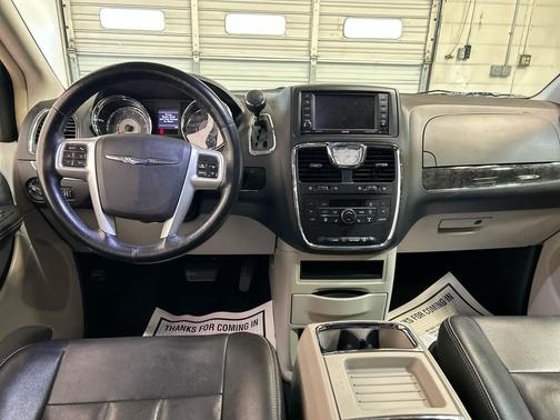 Deep Cherry Red Crystal Pearlcoat 2016 Chrysler Town & Country Touring