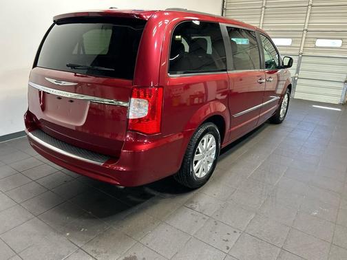 Deep Cherry Red Crystal Pearlcoat 2016 Chrysler Town & Country Touring