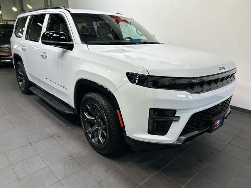 Bright White Clearcoat 2026 Jeep Grand Wagoneer Limited Altitude 4x4