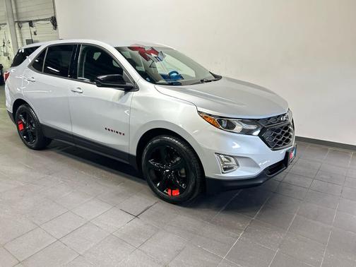 Silver Ice Metallic 2020 Chevrolet Equinox 1LT
