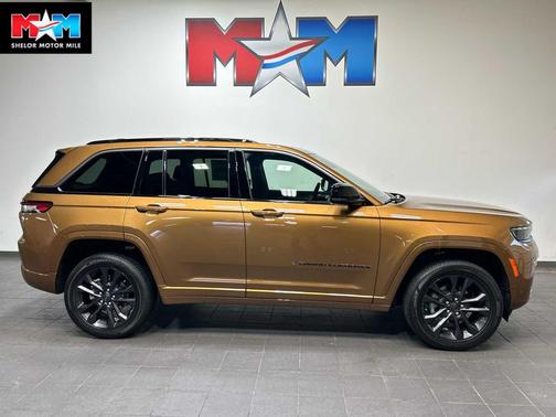 Copper Shino Metallic Clearcoat 2026 Jeep Grand Cherokee Limited