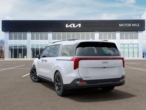 Snow White Pearl 2027 Kia Carnival SX