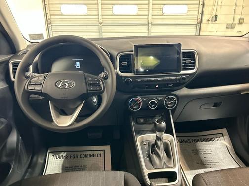 Mirage Green 2026 Hyundai VENUE SE