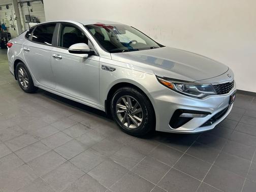 Sparkling Silver 2020 Kia Optima LX