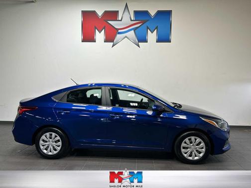 Admiral Blue 2021 Hyundai Accent SE