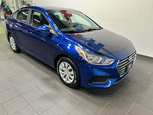 Admiral Blue 2021 Hyundai Accent SE
