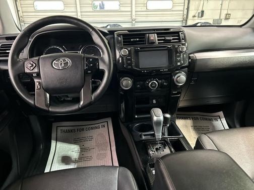 Super White 2019 Toyota 4Runner TRD Pro