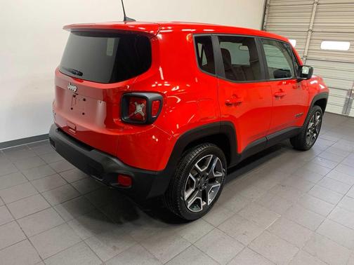 2021 Jeep Renegade Jeepster 4x4