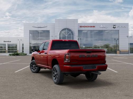 Molten Red Pearlcoat 2026 RAM 2500 Big Horn
