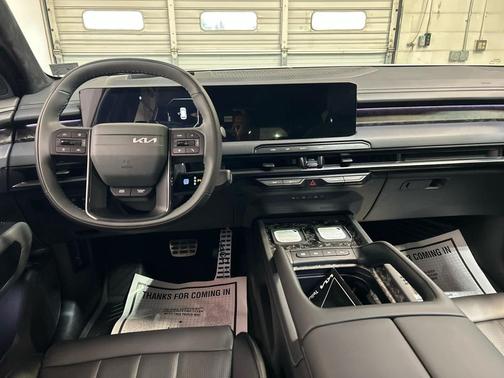 Glacial White 2027 Kia Telluride X-Pro SX-Prestige