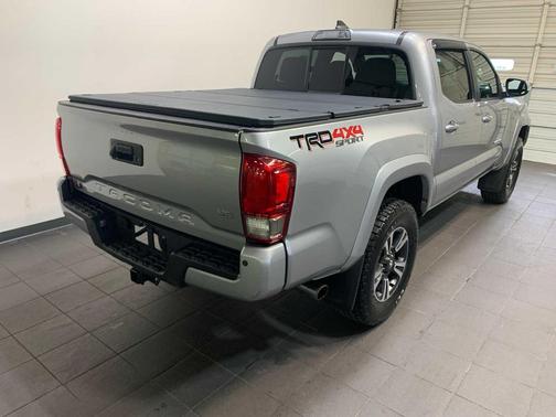 2016 Toyota Tacoma TRD Sport