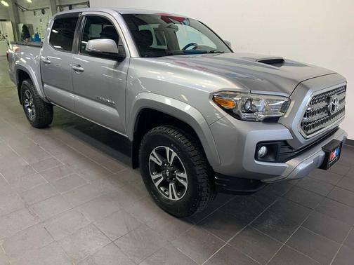 2016 Toyota Tacoma TRD Sport