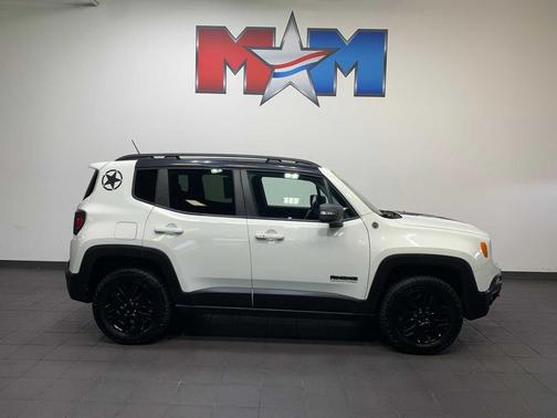2017 Jeep Renegade Trailhawk