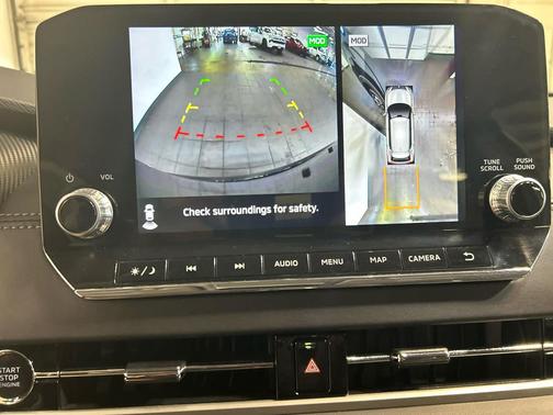 Cosmic Blue Metallic 2024 Mitsubishi Outlander SE 2.5 S-AWC