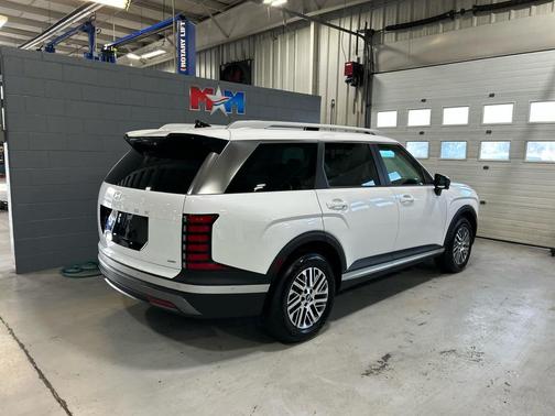 2026 Hyundai PALISADE SEL Premium