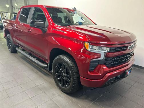 Radiant Red Tintcoat 2026 Chevrolet Silverado 1500 RST