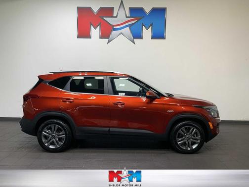 2022 Kia Seltos S