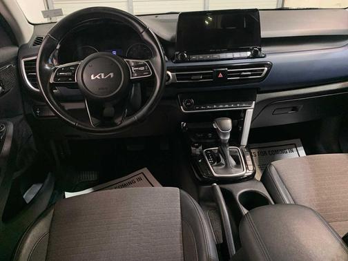 2022 Kia Seltos S