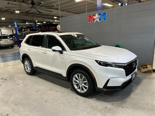 Platinum White Pearl 2026 Honda CR-V EX AWD