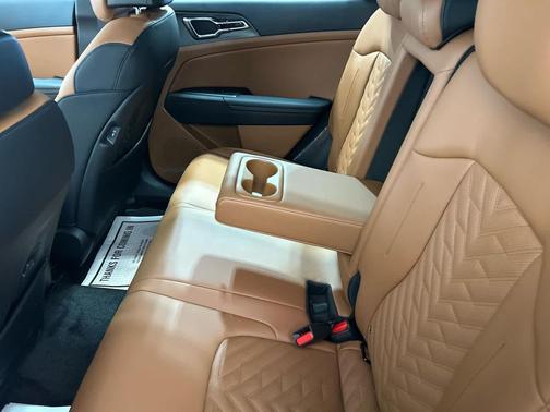 Wolf Gray 2026 Kia Sportage X-Line