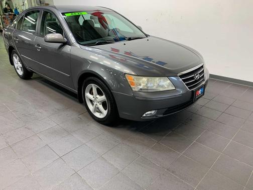 2010 Hyundai SONATA SE