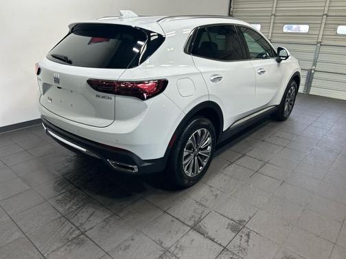 Summit White 2024 Buick Envision Preferred AWD