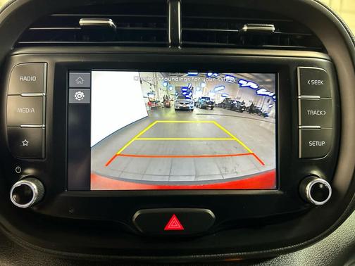 Mars Orange 2023 Kia Soul LX