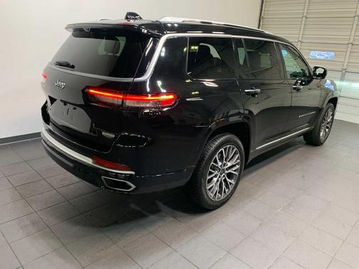 2021 Jeep Grand Cherokee L Summit Reserve