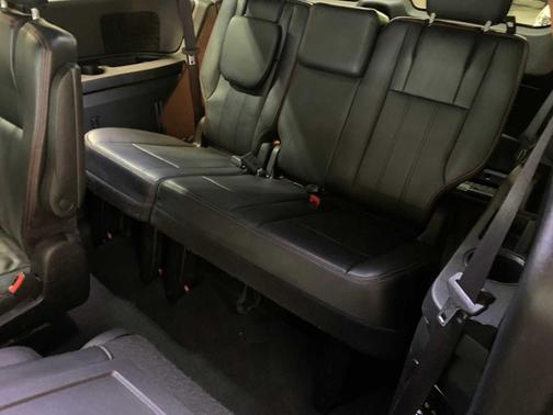 2016 Dodge Grand Caravan R/T