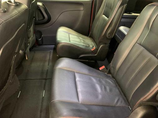 2016 Dodge Grand Caravan R/T