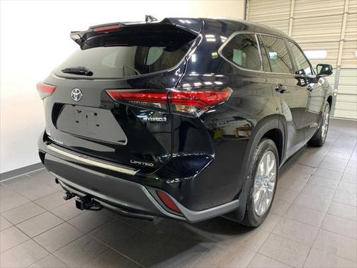 2021 Toyota Highlander Hybrid Limited