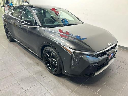 INTERSTELLAR GR 2026 Kia K4 GT-Line Turbo