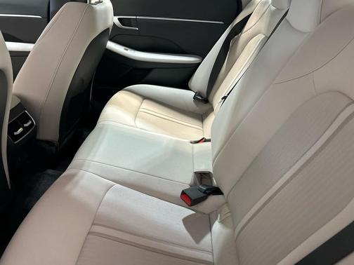 Abyss Black 2026 Hyundai SONATA Hybrid Base