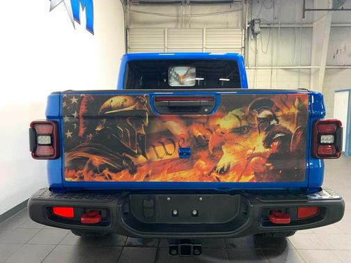 Hydro Blue Pearlcoat 2022 Jeep Gladiator Rubicon