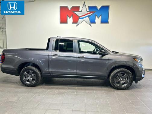 Modern Steel Metallic 2026 Honda Ridgeline TrailSport