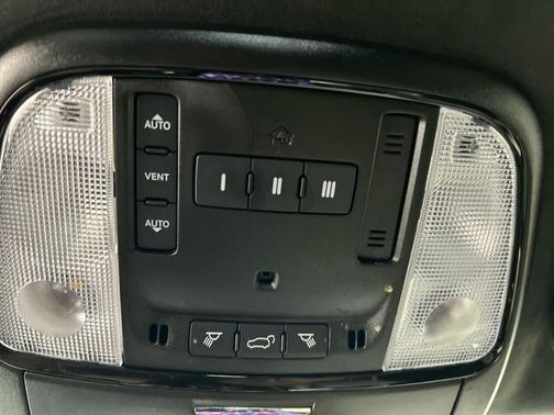 Frostbite Pearlcoat 2024 Dodge Durango R/T Premium AWD