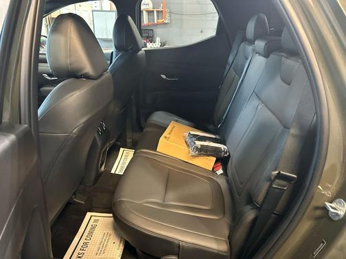 2026 Hyundai SANTA CRUZ SEL Activity