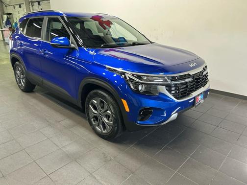 Neptune Blue 2024 Kia Seltos S