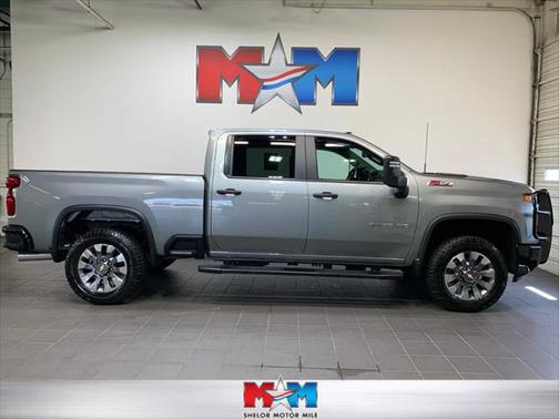 2024 Chevrolet Silverado 2500 Custom