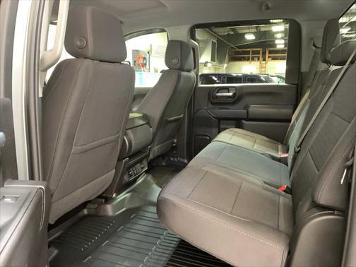 2024 Chevrolet Silverado 2500 Custom