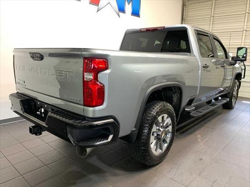 2024 Chevrolet Silverado 2500 Custom