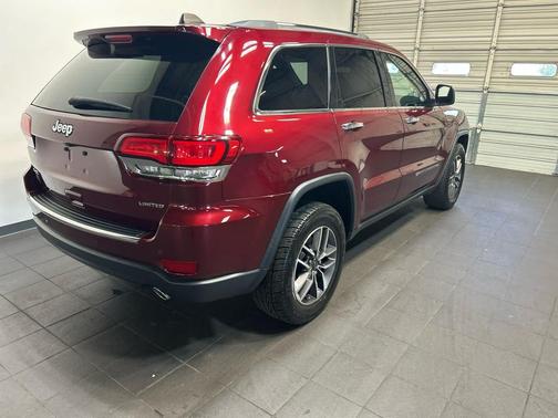 Velvet Red Pearlcoat 2022 Jeep Grand Cherokee Limited
