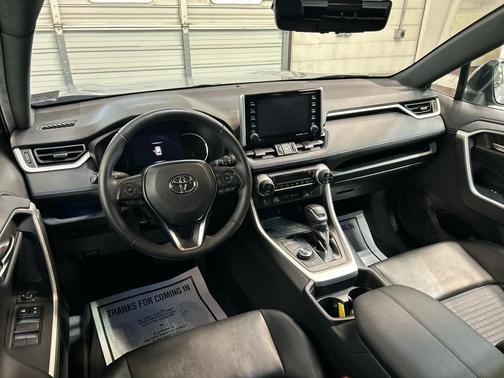 Silver Sky Metallic w/Midnight Black Roof 2020 Toyota RAV4 Hybrid SE
